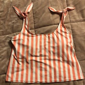 Kortni Jeane tied tank top